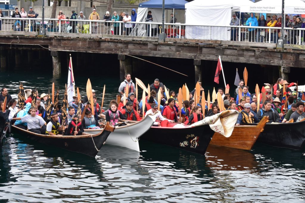 Canoes at Salmon Homecoming 2018